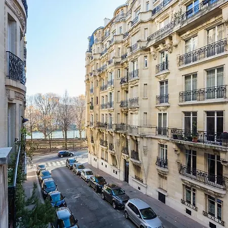 Cmg - Premium Tour Eiffel - 71 *